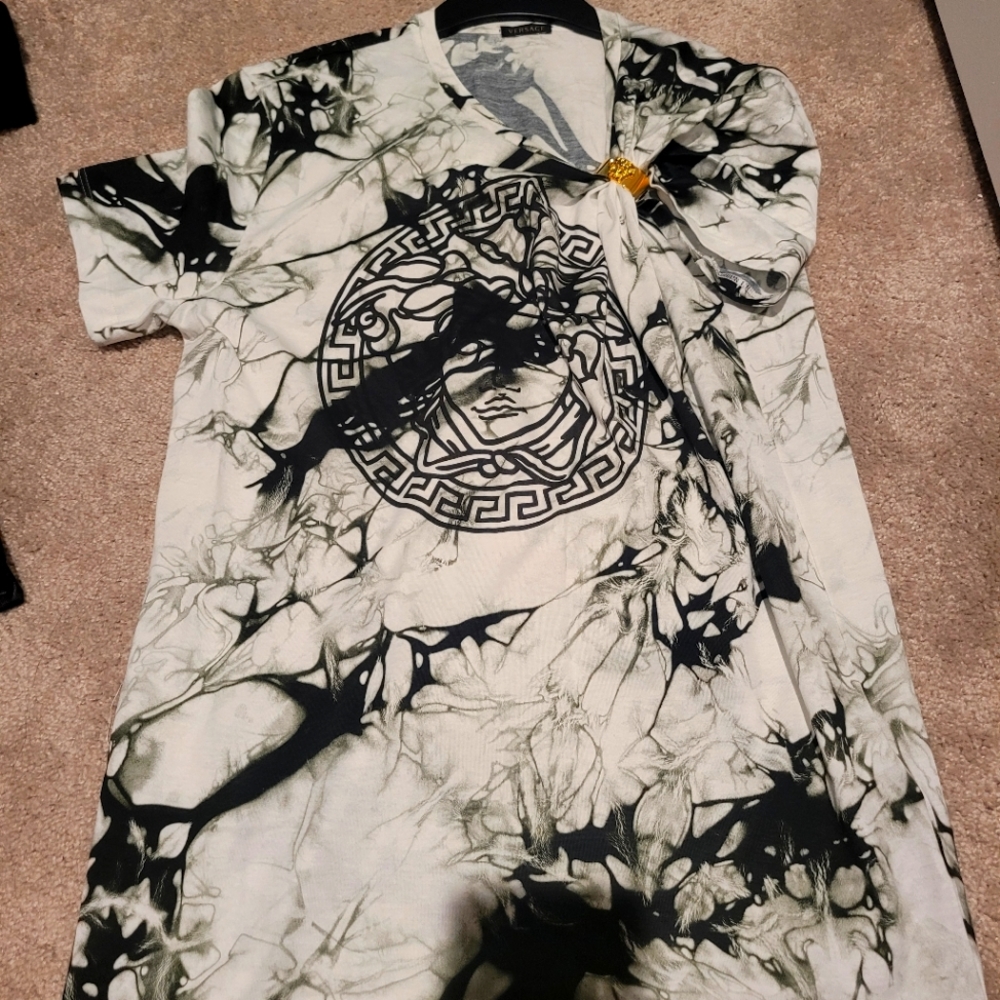 Versace T-shirt marble Medusa  Authentic